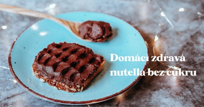 Domáca zdravá Nutella z lieskových orechov bez cukru. Vegánska a s nízkym obsahom sacharidov.