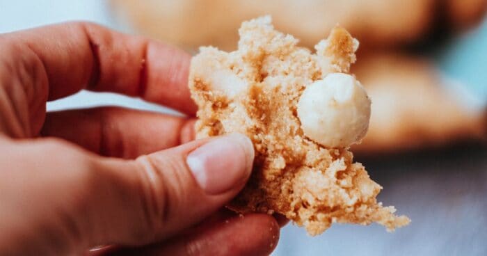 Mandľovú múku môžete jednoduchov použiť pri pečení chutných sušienok a iných zdravých dezertov.