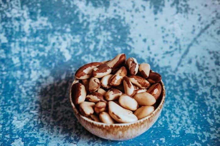 Para orechy alebo brazílske orechy sú lahodné samotné a ich chuť možno zvýrazniť upražením, a to na panvici alebo v rúre.