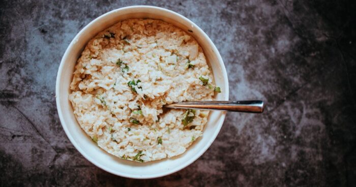 Recept na zmes na nadýchané karfiolové placky je veľmi rýchly.