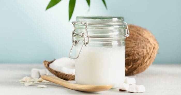 Už ste niekedy ochutnali domáce kokosové maslo? Chutí ako guľky Raffaello!