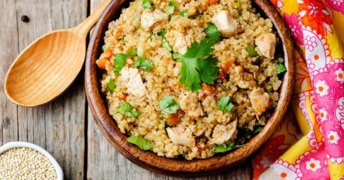 Quinoa sa najčastejšie používa ako zdravá príloha k mäsu alebo do šalátov.