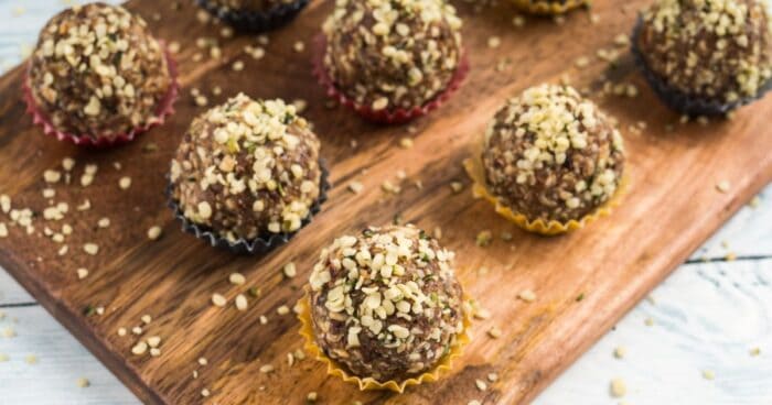 Konopné semienka môžete použiť aj na ozdobu muffinov alebo raw guľky.