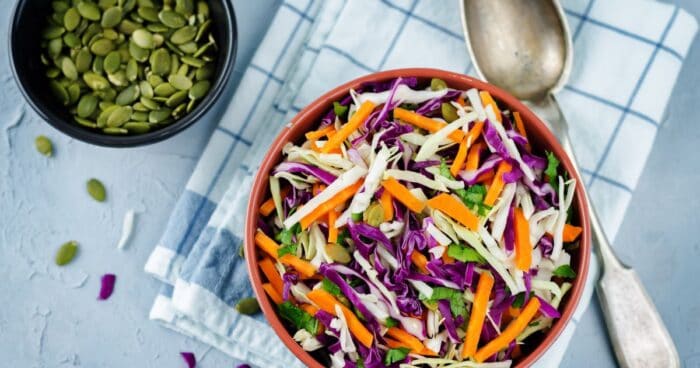 Tekvicové semienka sa výborne hodia do letných šalátov.