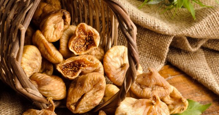 Ak chcete bez výčitiek zahnať hlad počas dňa, mali by ste mať vždy poruke vrecúško sušených fíg.