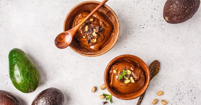 Avokádový puding je lahodný dezert pripravený rozmixovaním zrelého avokáda.