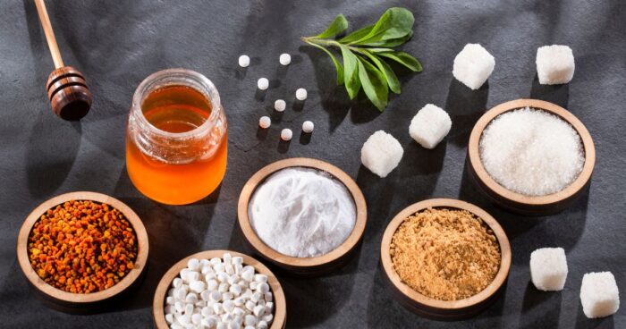 Pýtate sa, čo je lepšie, či cukor alebo med? Med má vyššiu sladivosť, ale nižšiu energetickú hodnotu.