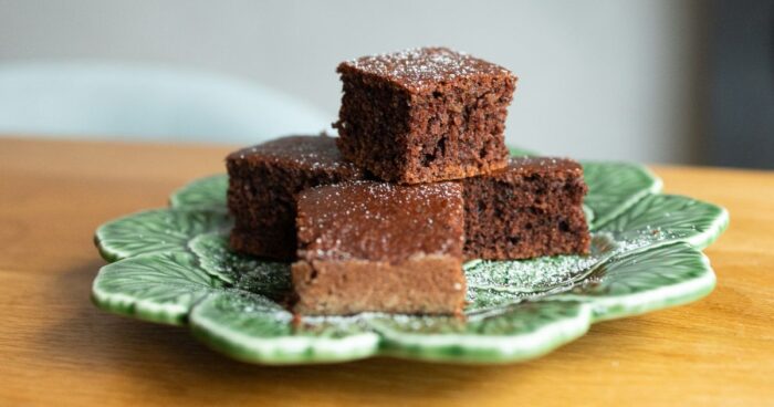 Čím je perník taký výnimočný? Do perníka sa pridáva zmes korenín, ktorá mu dodáva jedinečnú chuť.