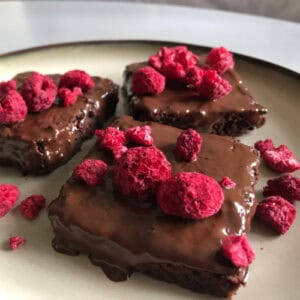 Recept: Nejlepší čokoládové brownies s lyofilizovaným ovocem