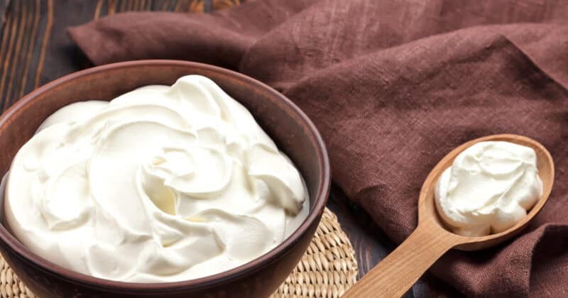 Čím nahradiť smotanu na varenie a šľahanie v slaných a sladkých receptoch.