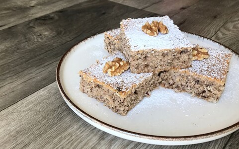 Recept: Luxusný a rýchly orechový koláč.