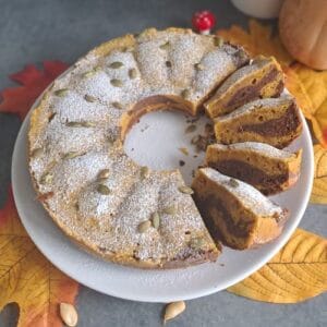 Hrnčeková tekvicová bábovka.