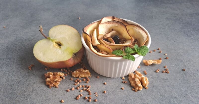 Recept: Zapečená pohánka na sladko s jablkami.