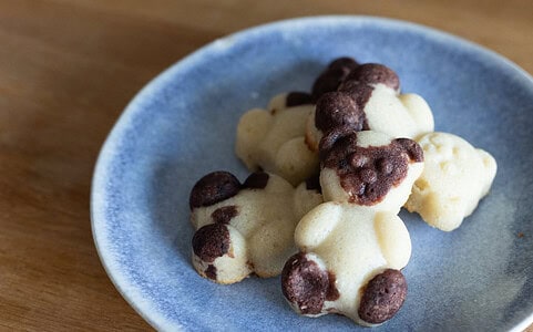 Zdravé domáce kokosové brumíky.