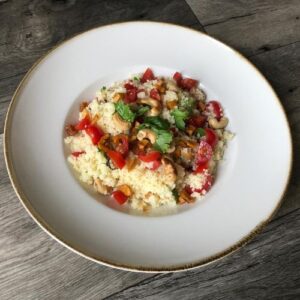 Recept: Kuskus so sušeným mangom.