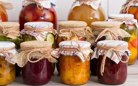 Zaváranie v mikrovlnke