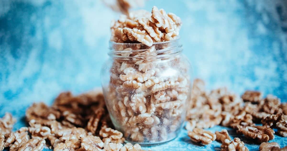 Nemusíme utrácet za exotické potraviny ze vzdálených krajin. Máme vlastní superpotraviny, které rostou přímo u nás.