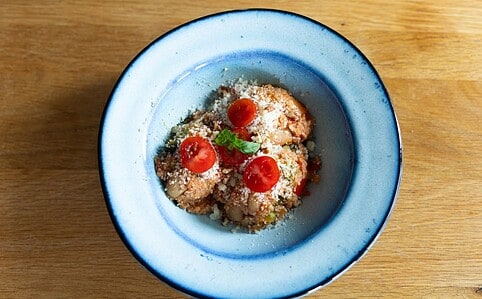 Kuskus so zeleninou a tofu