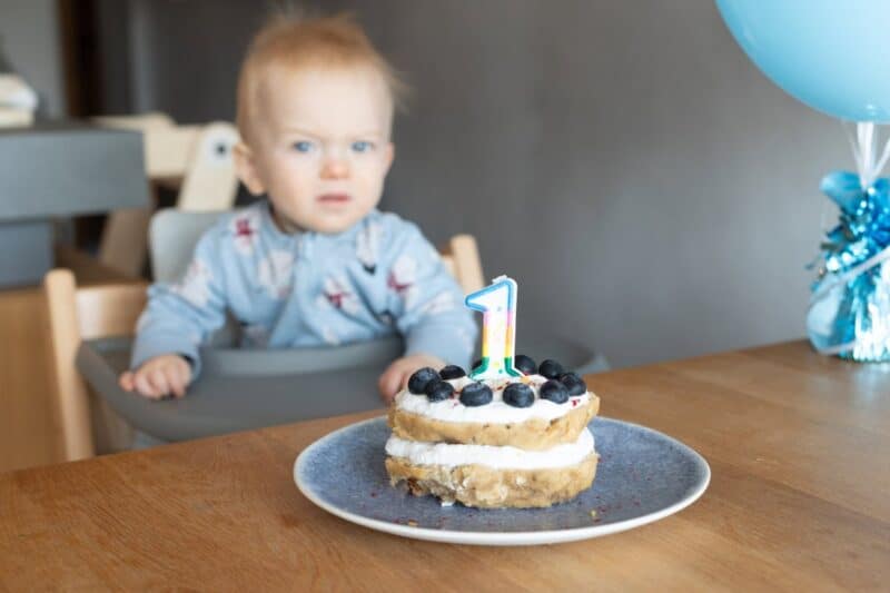 Vegánska torta bez cukru pre batoľatá