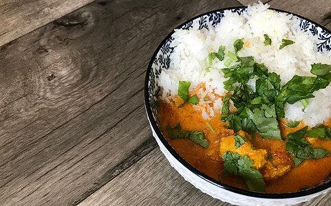 indické butter chicken