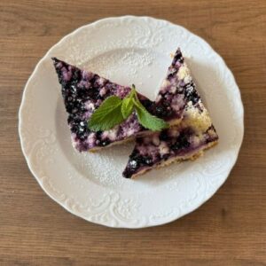 Recept: Nejlepší borůvkový koláč s drobenkou