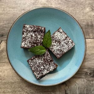 Zdravé cuketové brownies s kokosem